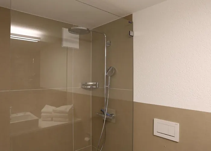 Bolero 4.5 Dachzimmerwohnung Apartman *
