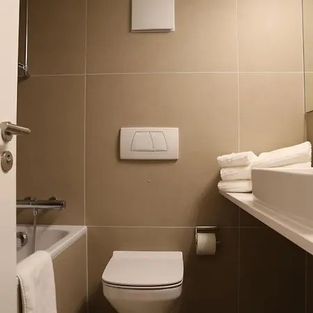 Bolero 4.5 Dachzimmerwohnung 아파트